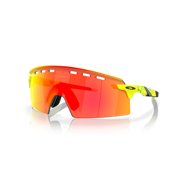 Oakley Encoder Strike Vented Sunglasses | Matte Tennis Ball Yellow - Prizm Ruby